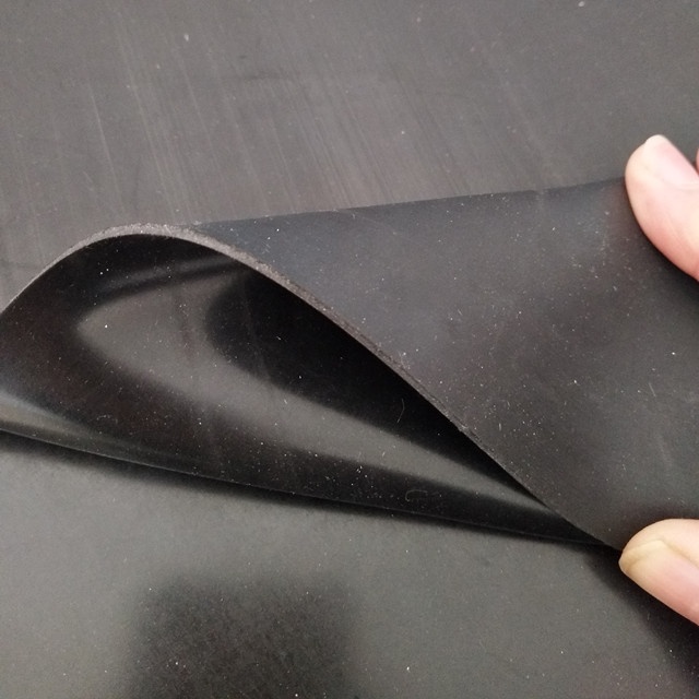 Texture Surface Black or White Color 8m Width EPDM Rubber Roof Water Stop Waterproofing Membrane for Roofing 4