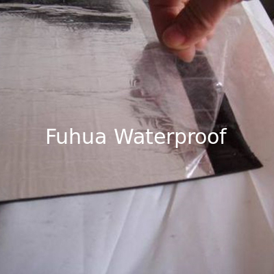 Good price 10m-20m Length Self Adhesive Roofing Sheet Waterproofing Bitumen Membrane Underlayment with PET/PE Film Surface Material online